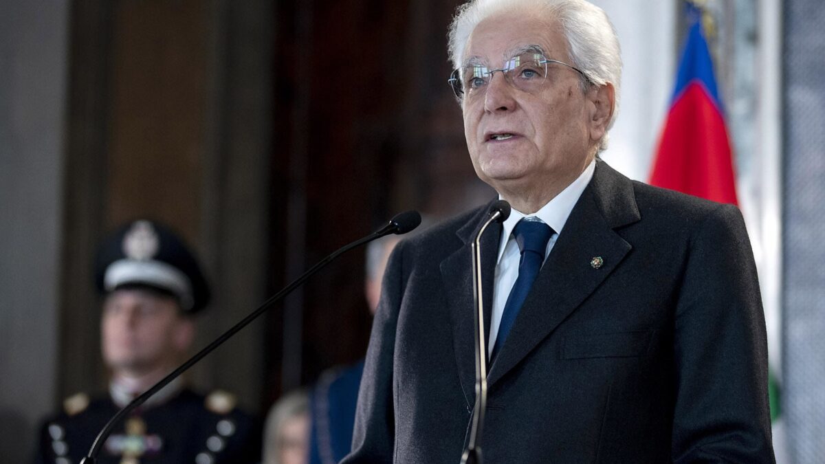 L’Italia rischia le spalle scoperte su credito, immigrati e manovra