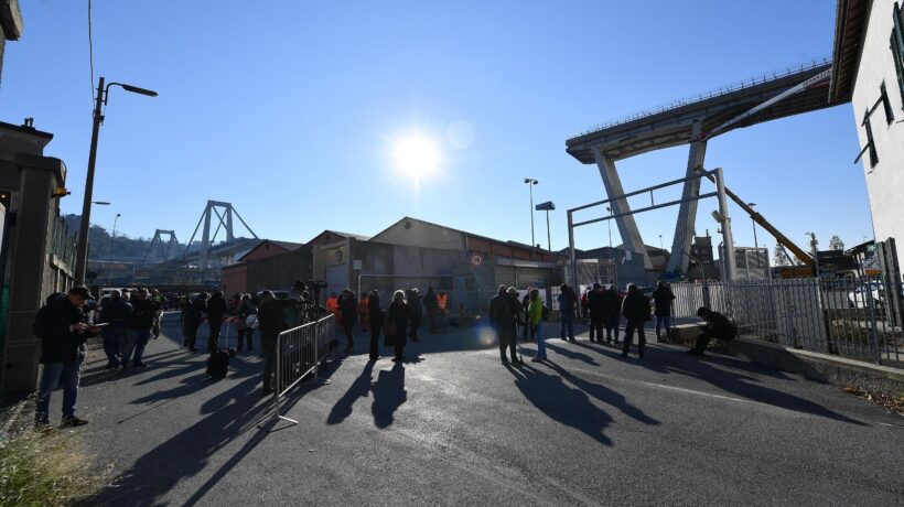 In Atlantia han giocato in Borsa sulla strage del ponte di Genova