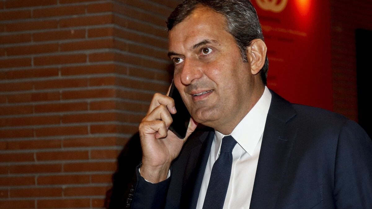 «Repubblica» protesta per Di Battista ma le altre volte ha taciuto