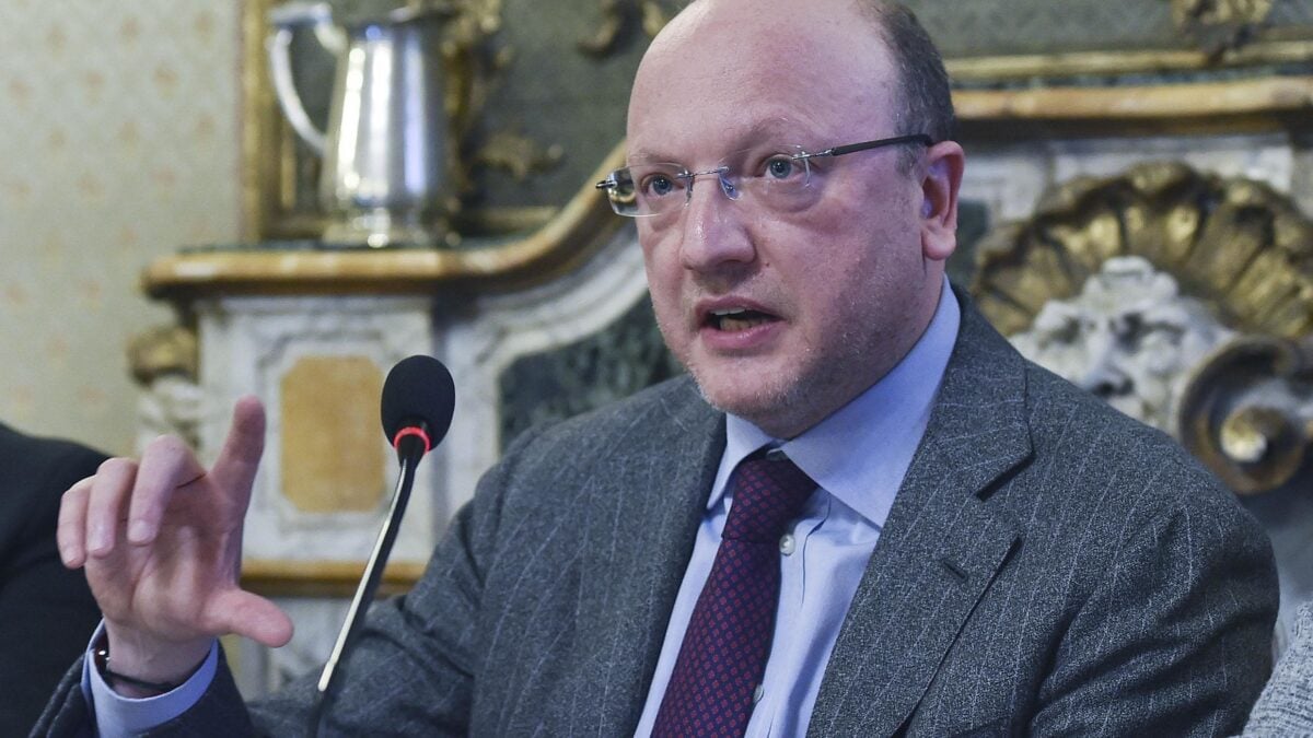 Boccia si inventa i girotondi di Confindustria