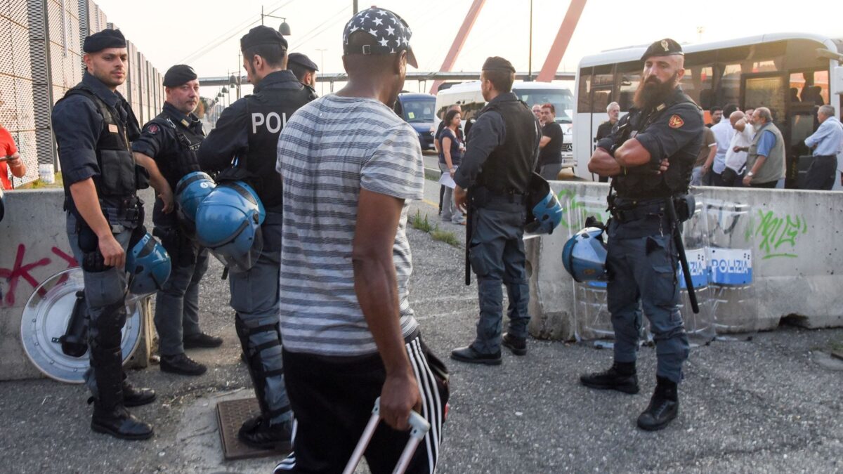 Truffe sui centri profughi a Padova: finisce indagato pure il viceprefetto
