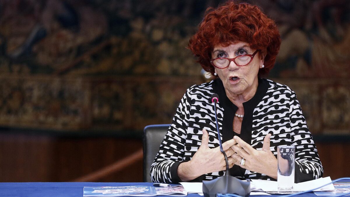 Pasticcio Fedeli: per i vaccini è caos multe