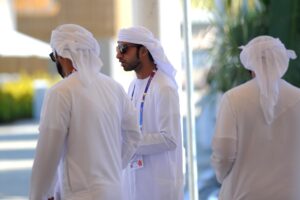 Grazie a Renzi e alle Millemiglia Alitalia è finita la luna di miele con gli Emirati Arabi