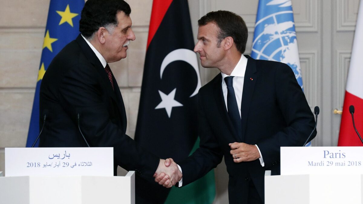 Macron usa il voto in Libia per emarginare l’Italia