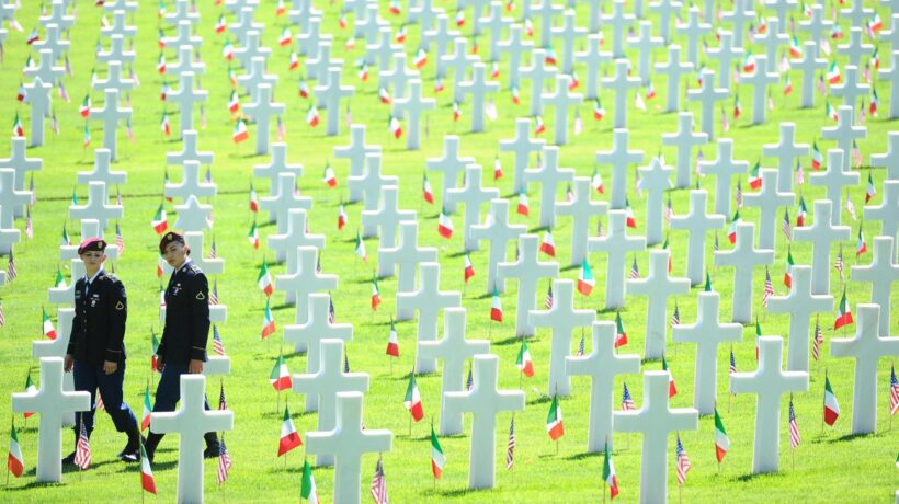 Non fu la Resistenza a salvare l’Italia. La verità è nei cimiteri militari alleati