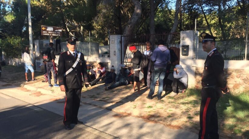 Altri richiedenti asilo che menano e stuprano