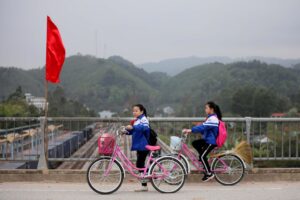 Il Vietnam un tempo comunista si apre al libero mercato
