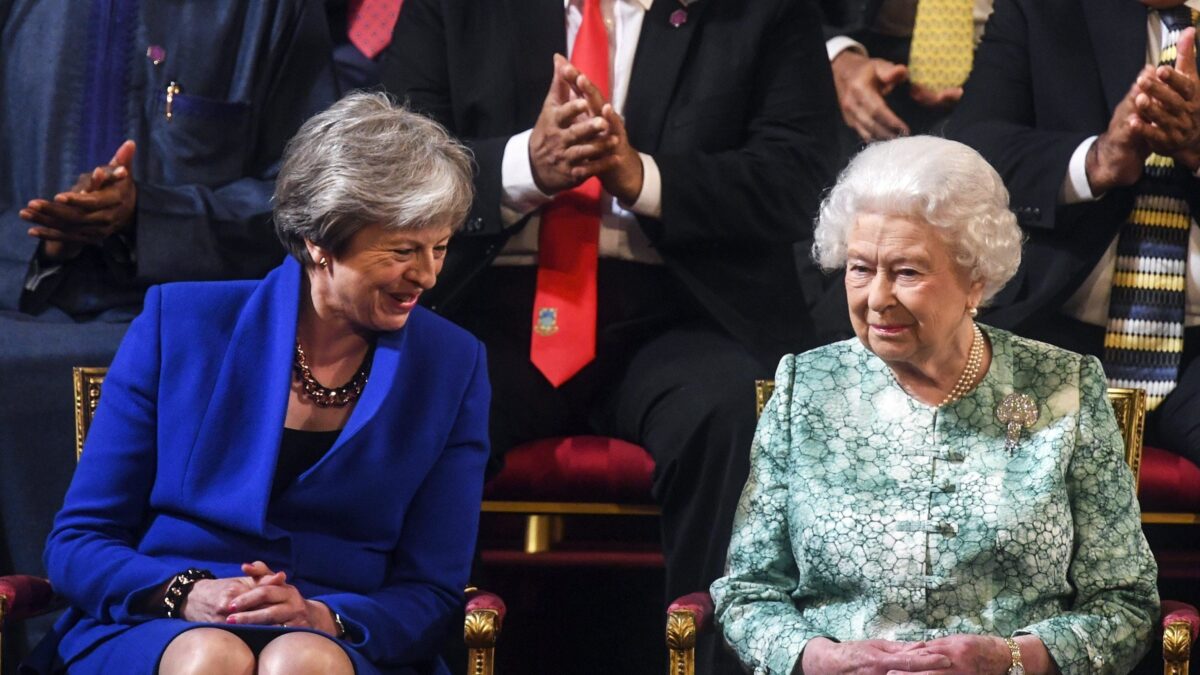 Londra blocca l’inchiesta francese sul riciclaggio. Prima dell’Ue vengono gli interessi della famiglia reale e del Commonwealth