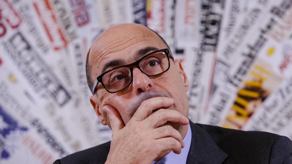 Zingaretti cambia le carte: capo di gabinetto a 460.000 euro
