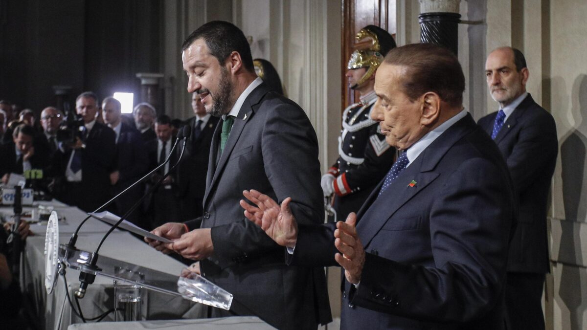 Se il Cavaliere tira la corda per romperla, stavolta può farsi male