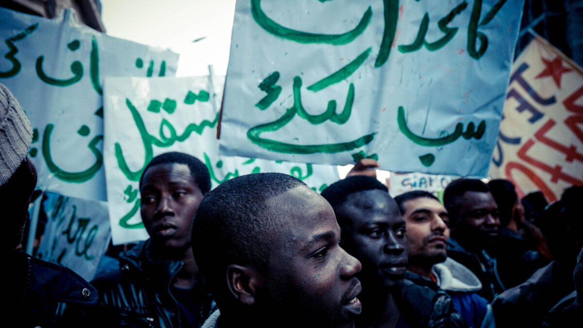 La Procura mette il Pd con le spalle al muro: ora spieghi i suoi rapporti con l’islam
