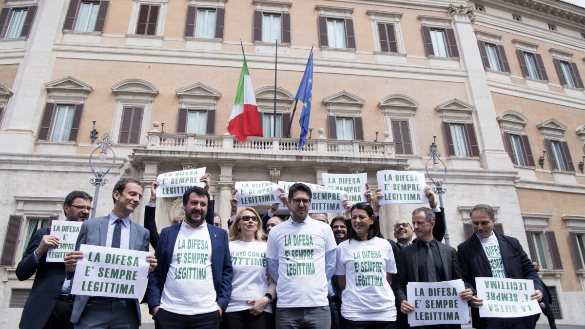La legittima difesa non eccita il M5s però ricompatta il centrodestra