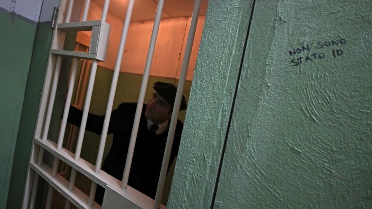 Lo «svuotacarceri» ha rimesso in giro migliaia di criminali liberi dai controlli