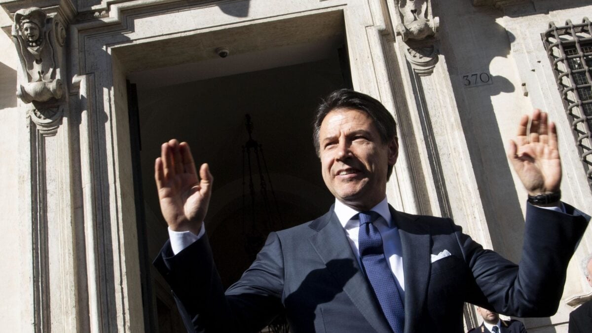 Le chiacchiere di Conte non bastano: Lega e M5s ai ferri corti sulle regioni