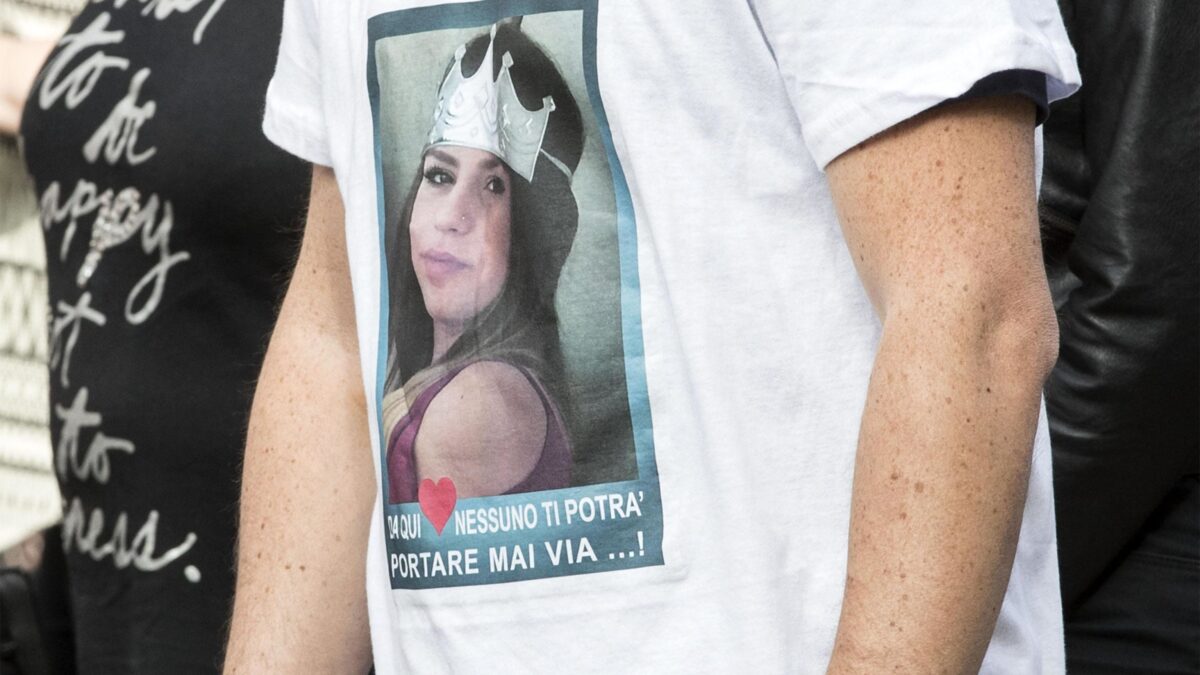 «Oseghale ha fatto a pezzi Pamela da viva»