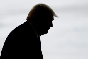 Mentre il governo è in stallo sulla Tav Trump avverte: no alla Via della seta