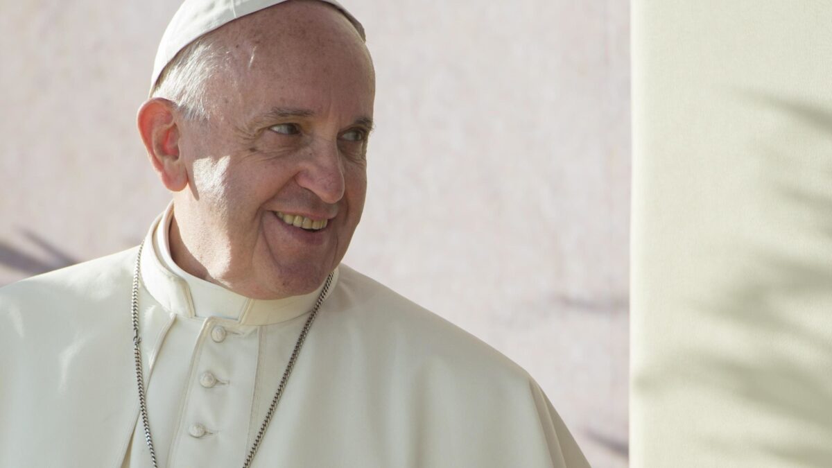 Stretta della Chiesa sulle molestie. Obbligo di denunciare tutti gli abusi