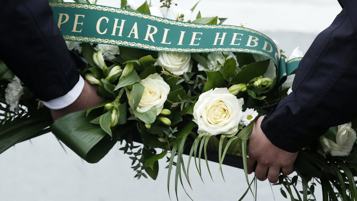 Processano i morti di «Charlie» anziché i killer