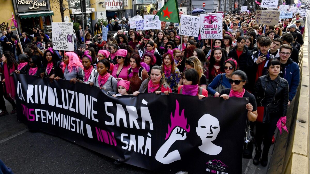 La lezione della femminista contro l’invasione e il «totalitarismo Lgbt»