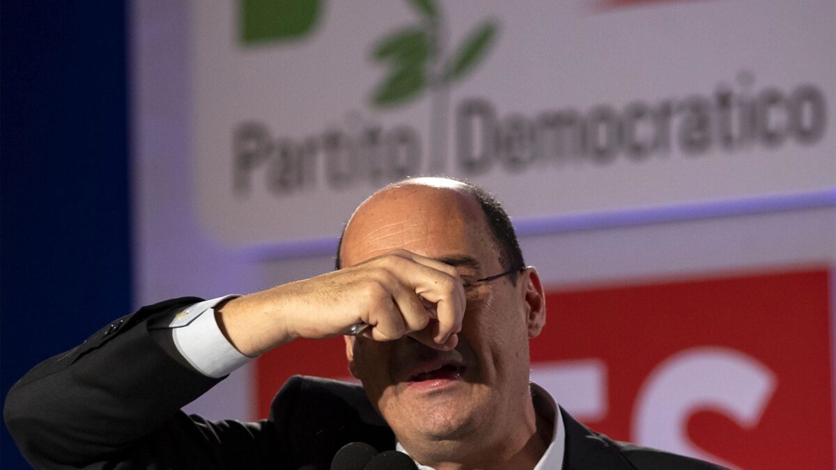 Il forno arcobaleno del M5s per coprirsi a sinistra