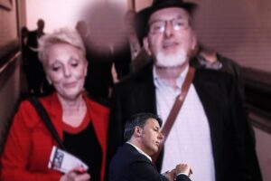 Le carte dell’inchiesta sulle fatture dei Renzi: «Avevano paura di finire sotto i ponti»