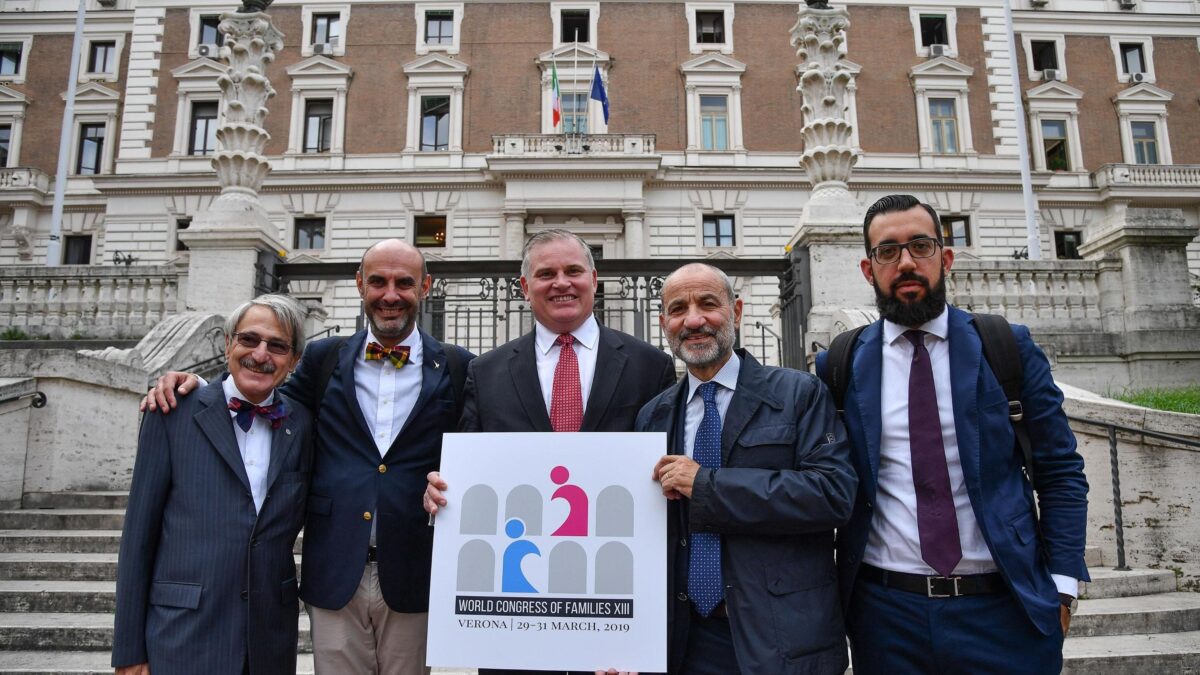 «Ci insultano per zittire un popolo più grande di noi»