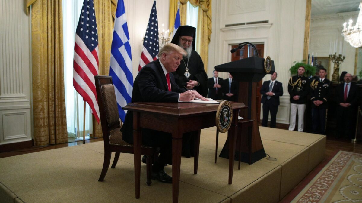 «Trump è un eroe tragico ma vero. Ha fatto tanto, gli manca solo il fisco»