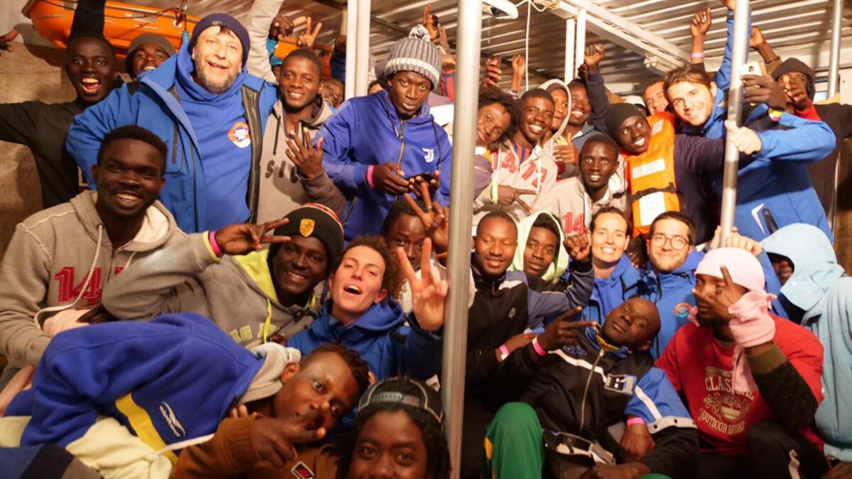 La banda dei falsari degli esami di lingua. A 6.000 stranieri l’attestato di italiano