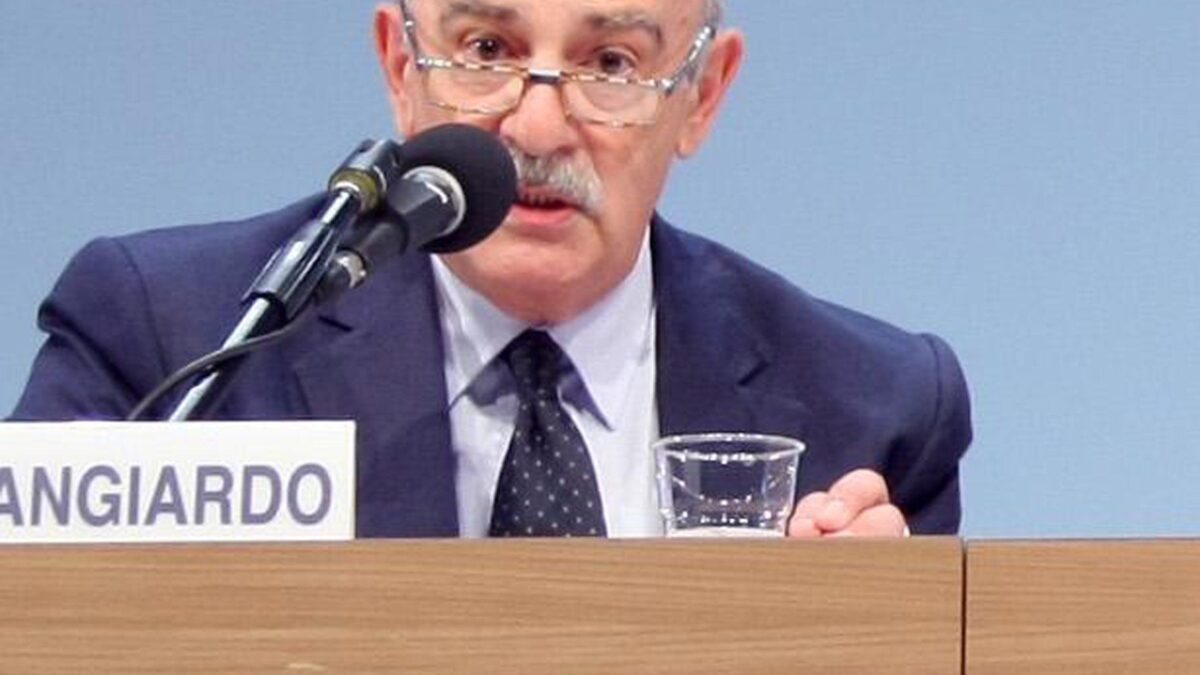 Blangiardo rinuncia dopo gli attacchi. Il capo dell’Istat non andrà a Verona