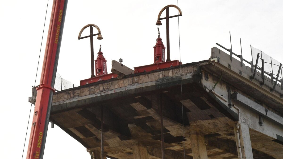Ponte di Genova, l’ingegnere ai pm: «Spea sapeva che andava chiuso»