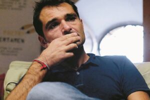 «Pulire i cessi mi ha salvato dall’alcolismo»
