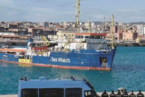 I pm provano a montare un caso Diciotti bis