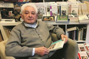 «I grandi libri penalizzati dai sacerdoti laici»