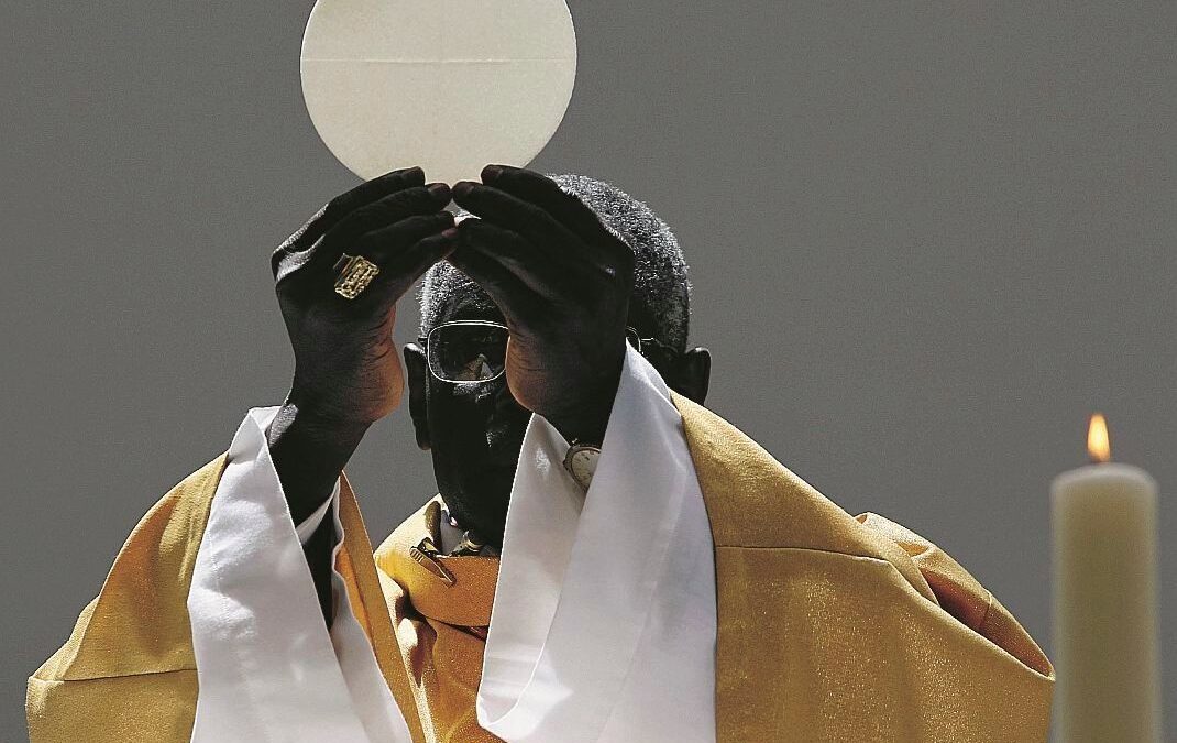 I cristiani di Francia oggi sono sotto assedio