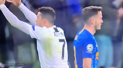 Ronaldo fa impallidire il goleador da divano