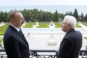 La rete degli azeri avvolge ancora  l’Italia