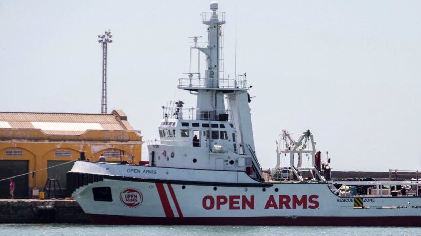 L’asse tra Ue e pirati delle Ong per boicottarci
