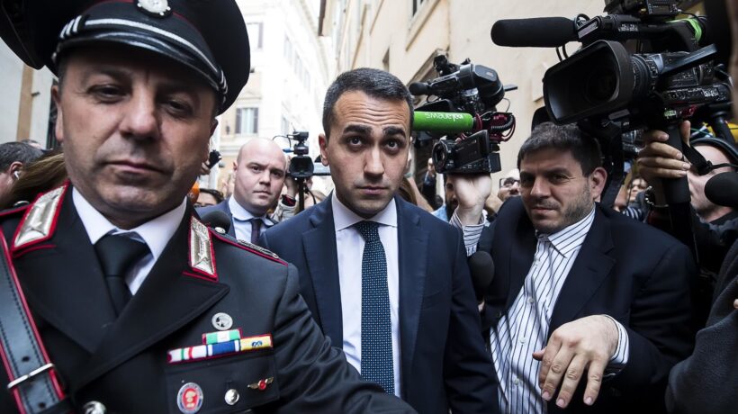 Di Maio va all’assalto dei tecnici: «I poteri forti ci manomettono»