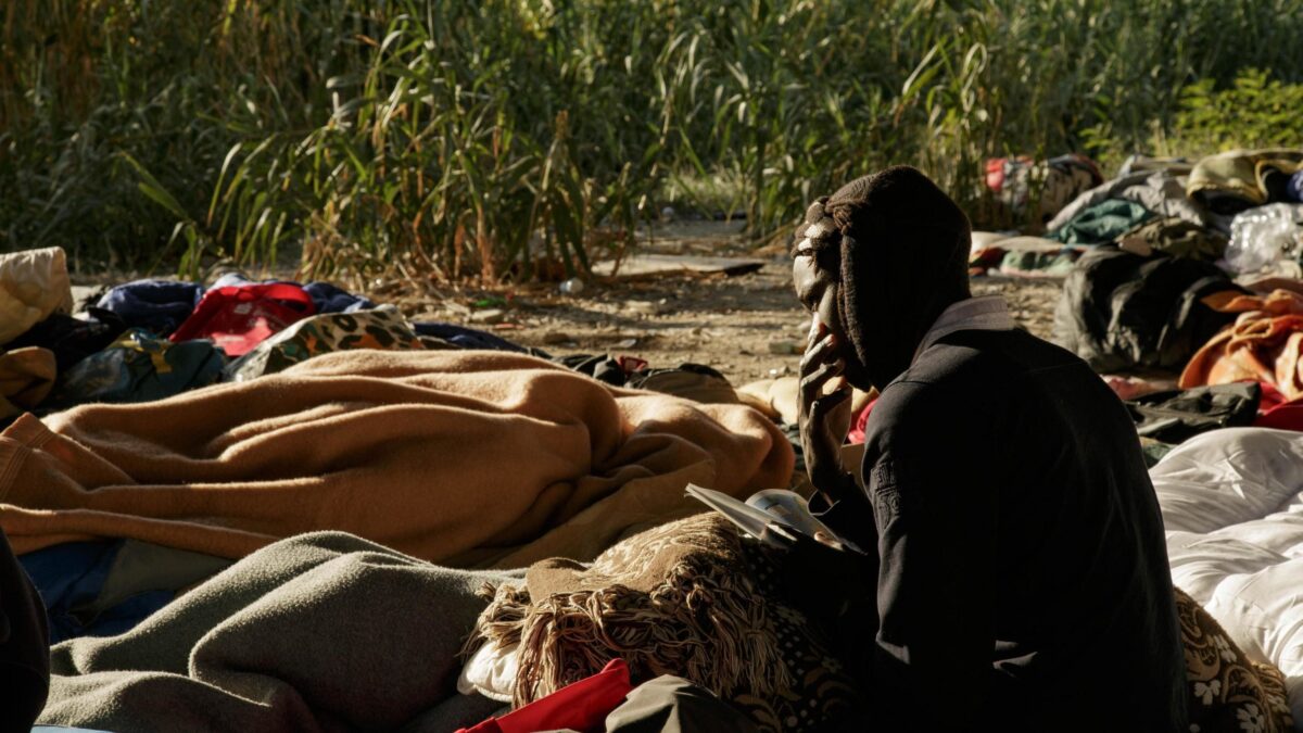 Impedire gli sbarchi alla fine paga: «A Francia e Malta 100 migranti»