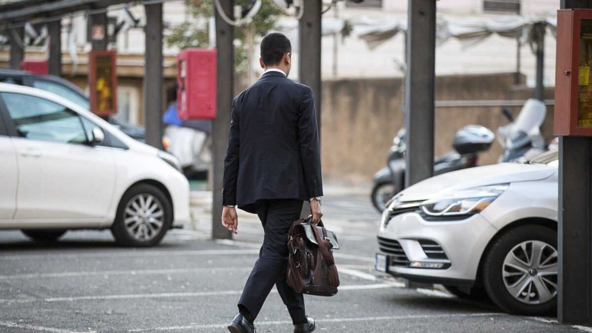 Di Maio fa retromarcia: tornano i voucher