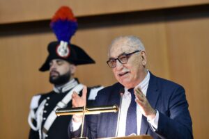 Il procuratore vieta il divieto di sbarchi