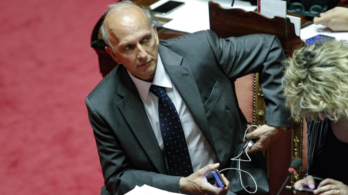 «Scuola? Rimedierò a Renzi. E darò una pagella ai presidi»