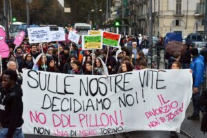 Pur di contestare il decreto Pillon il Forum famiglie zittisce pure i suoi
