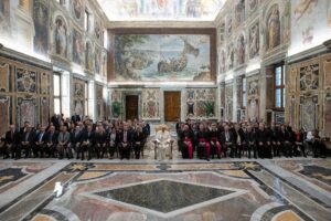 Ratzinger fa paura. Imbarazzato silenzio di giornaloni e stampa cattolica