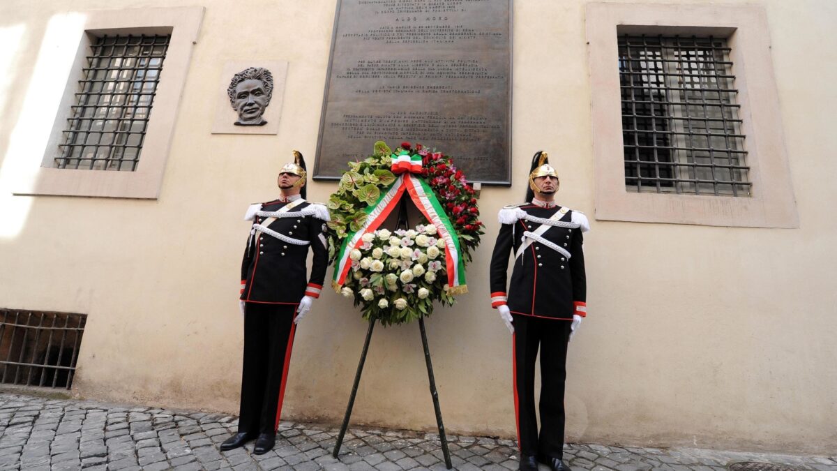 «Quanti errori sui casi Moro e Pecorelli, omicidi senza verità»
