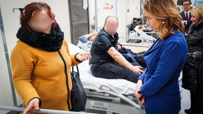 Sanità corrotta: camici sporchi e mazzette in corsia. Così rubano sulla nostra pelle