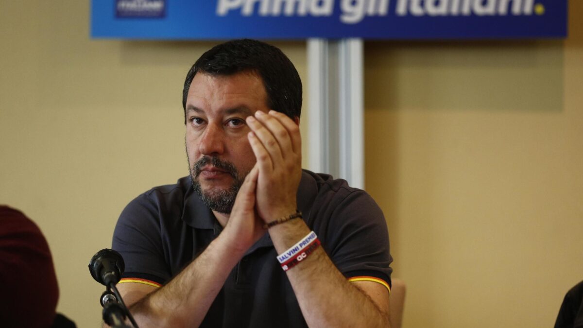 Pronta l’invasione dalla Libia.Ma i giudici indagano Salvini