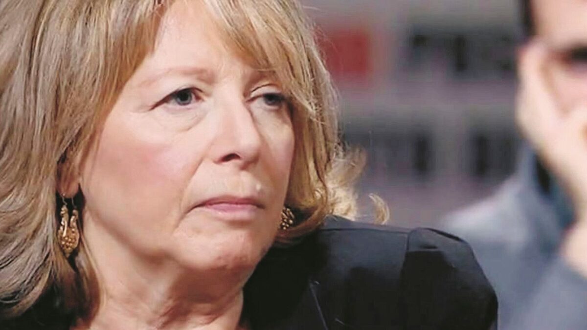 C’è un’altra grana per il ministro: la portavoce è pagata dai Moratti