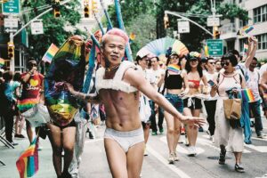 Critichi le idee Lgbt? Niente borsa di studio