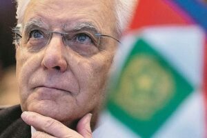Salvini e Mattarella suonano la sveglia sui decreti fermi